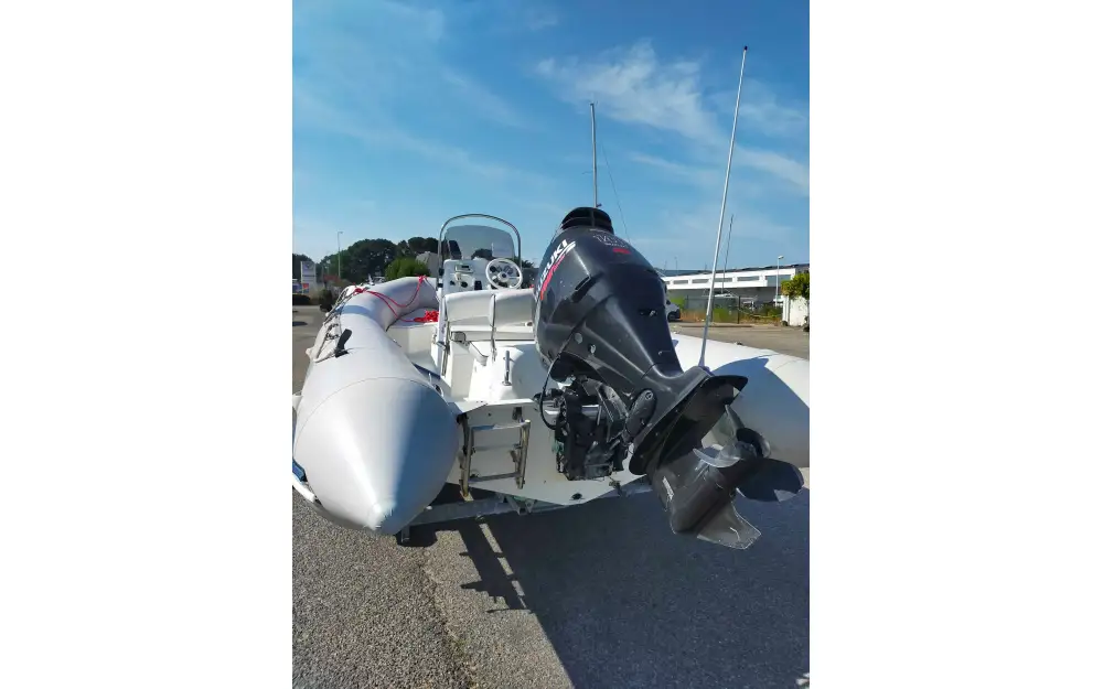 slider 2 Bombard Explorer 640 SB