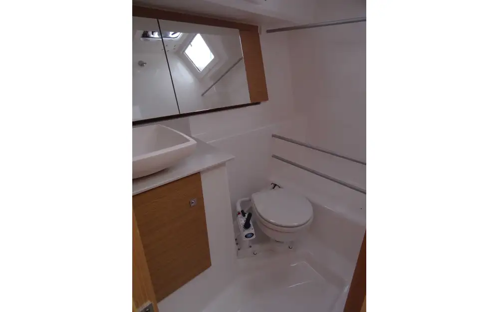 slider 6 Dufour 310 Deriveur