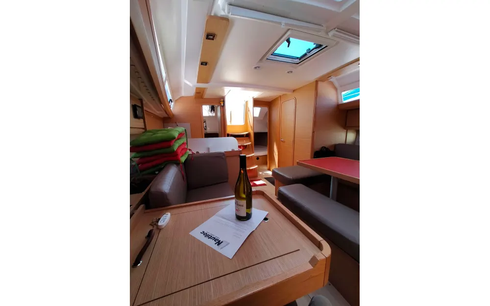 slider 0 Dufour 412 Grand Large