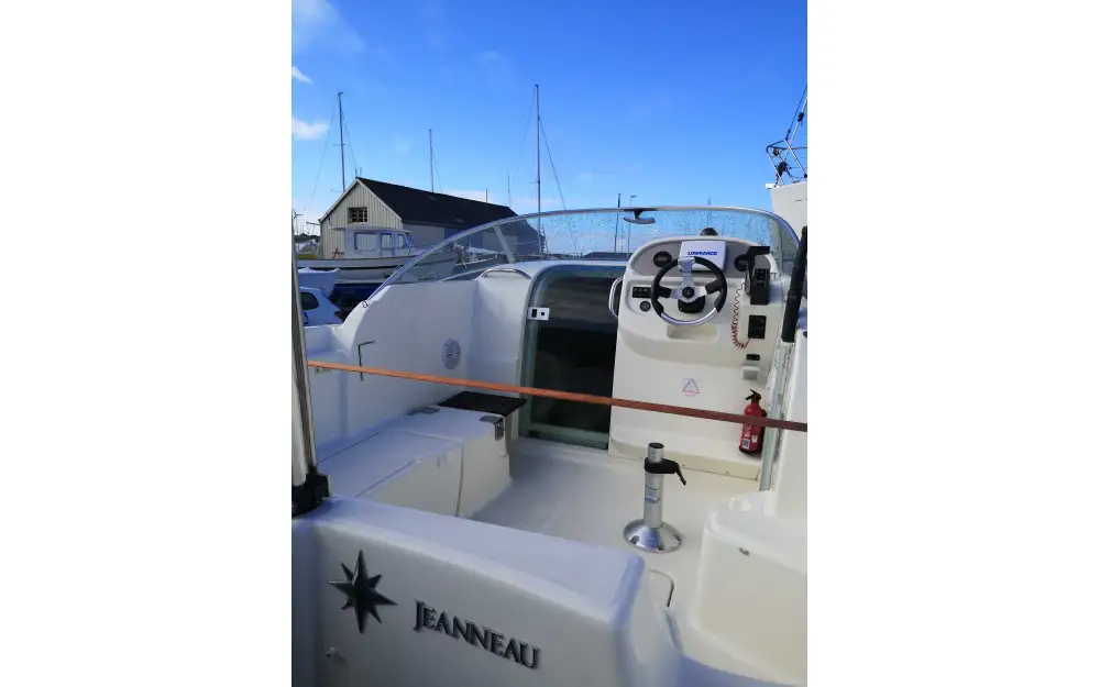 slider 1 Jeanneau Leader 625