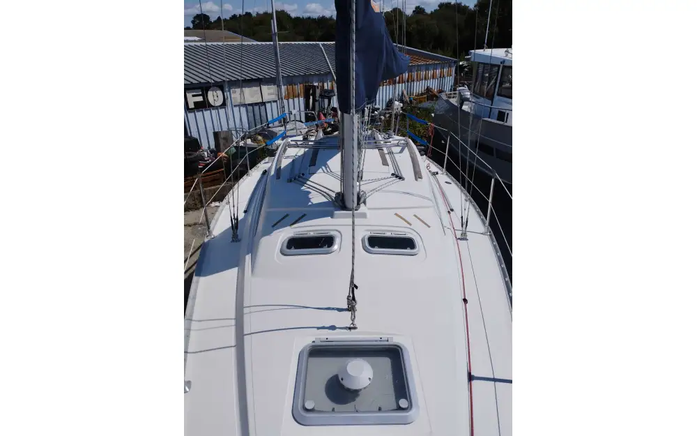 slider 14 Jeanneau Sun Odyssey 30