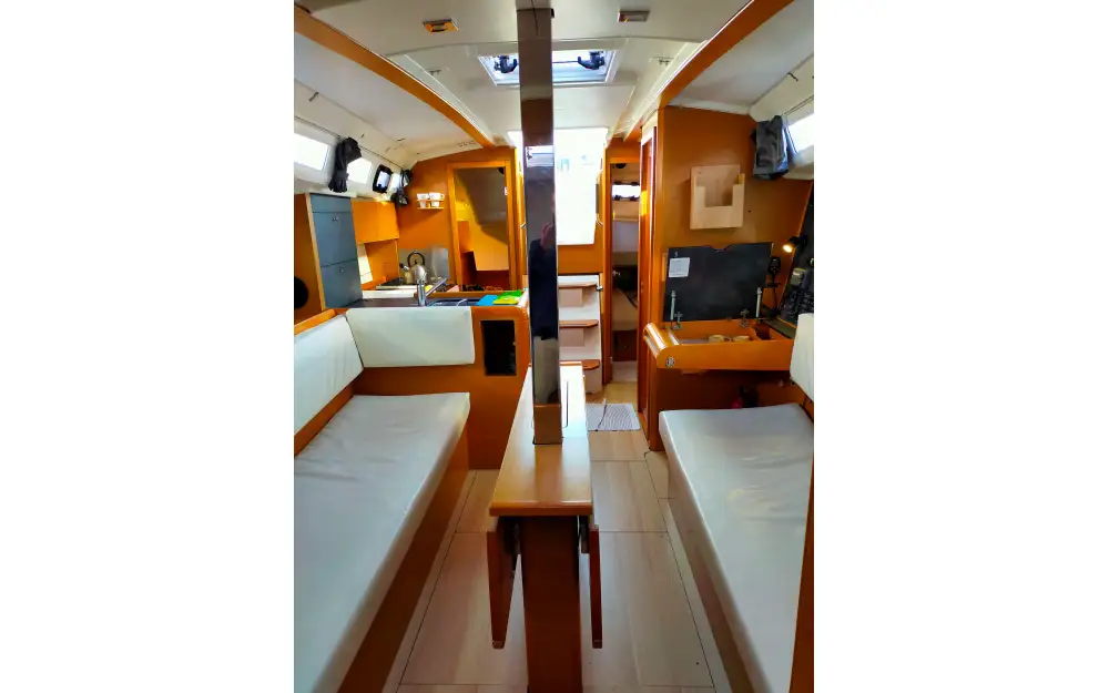slider 0 Jeanneau Sun Odyssey 349