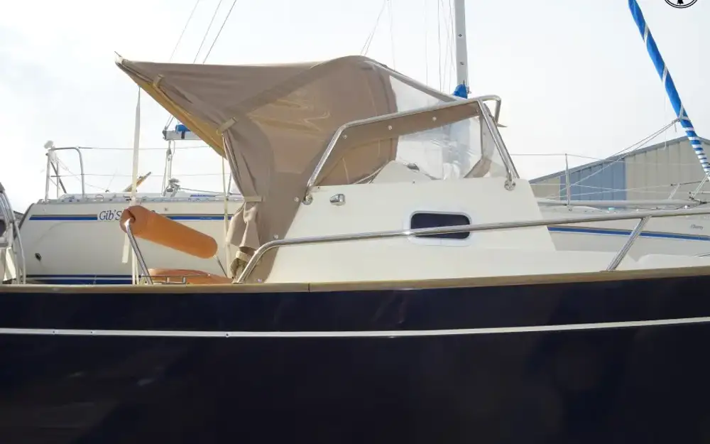slider 6 Rhea 27 Escapade