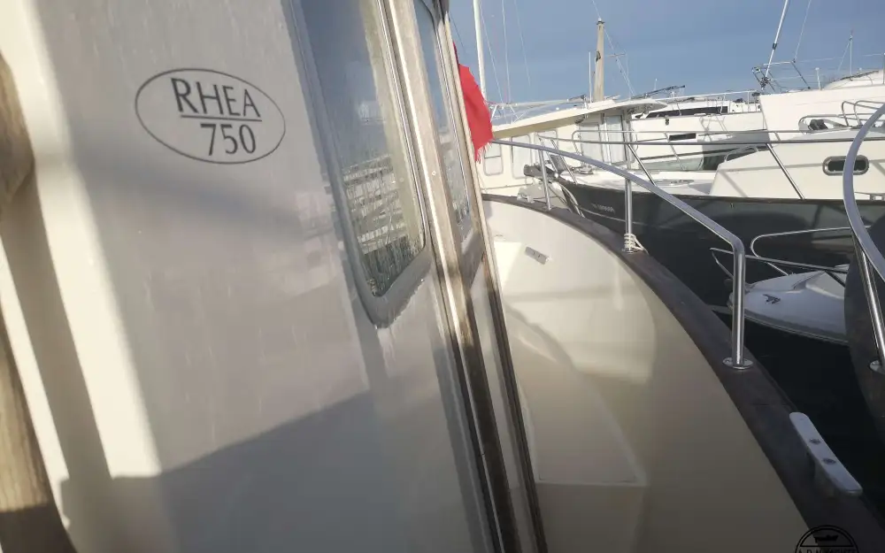slider 15 Rhea 750 Timonier