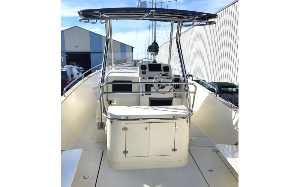 slider 4 Rhea  27 Open