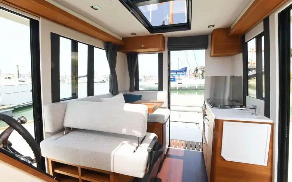 slider 11 Rhea 32 Timonier