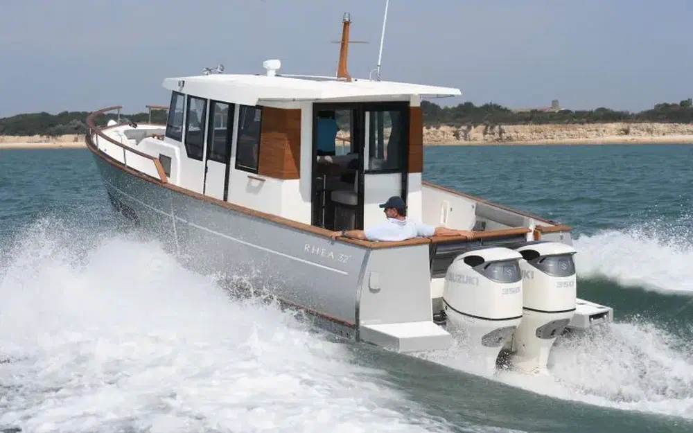 slider 2 Rhea 32 Timonier