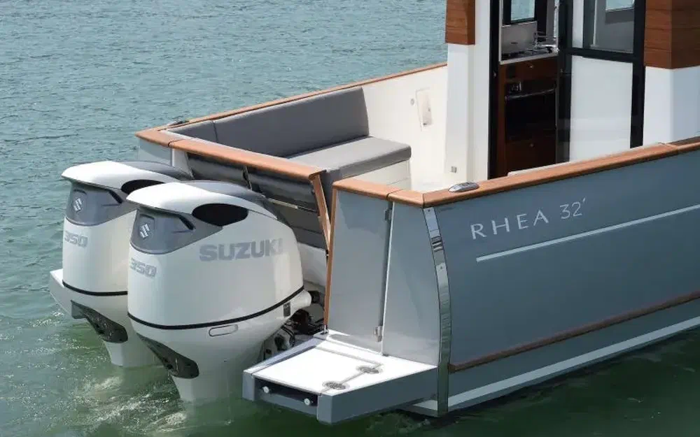 slider 4 Rhea 32 Timonier