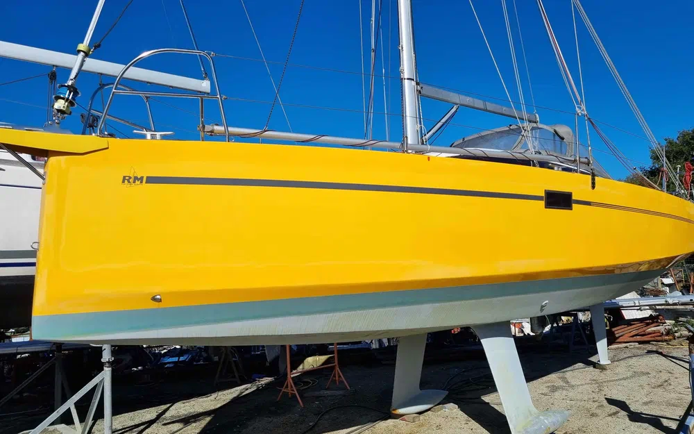 RM YachtsRM 890