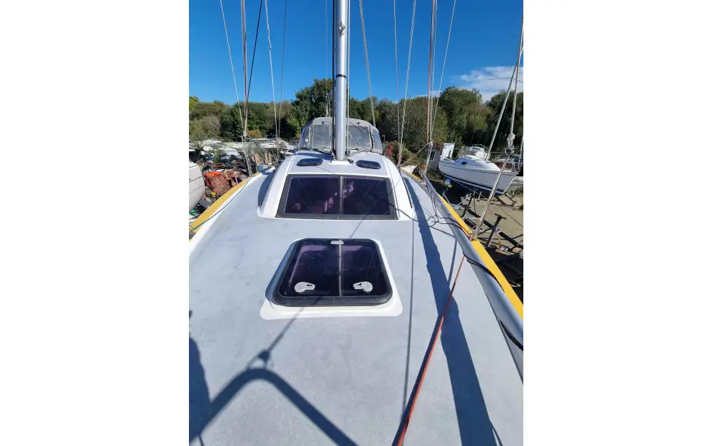 slider 11 Fora Marine RM 890