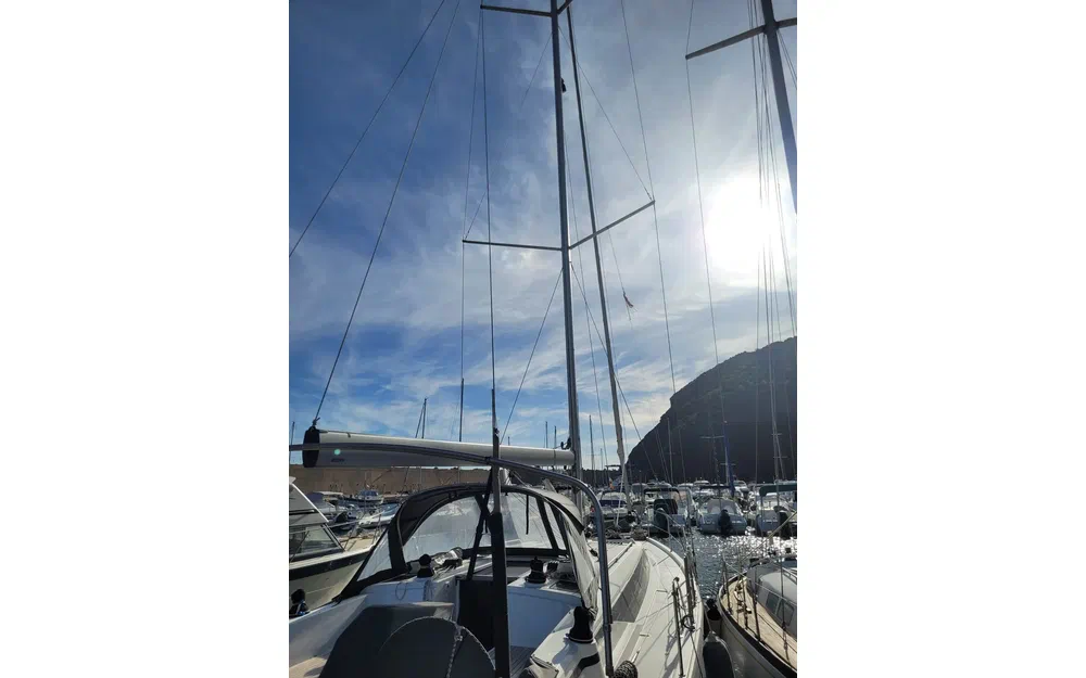 slider 2 Bavaria C38