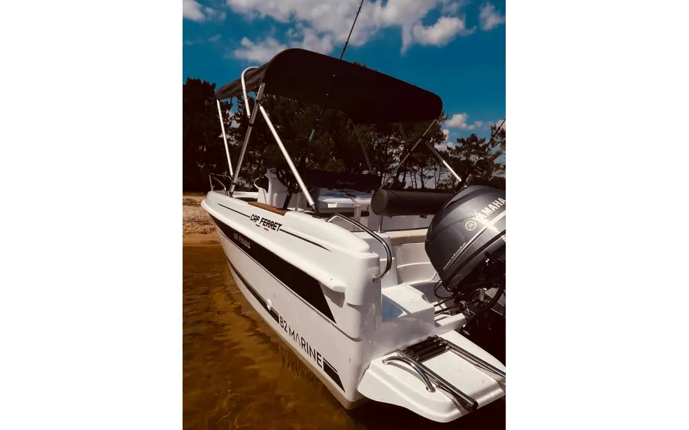 slider 6 B2 Marine  155 Fishing - null