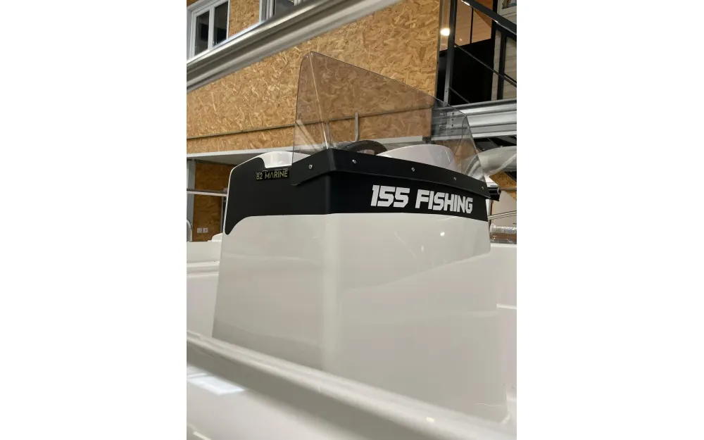 slider 10 B2 Marine  155 Fishing - null