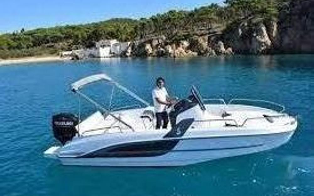 slider 0 Beneteau Flyer 6.6 SPACEdeck