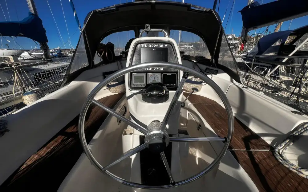 slider 15 Bavaria  30 Cruiser
