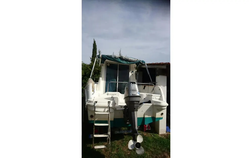 slider 1 Jeanneau Merry Fisher 625 - null