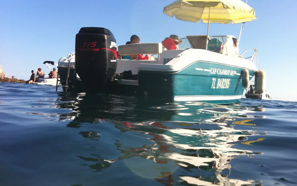 JeanneauCap Camarat 615