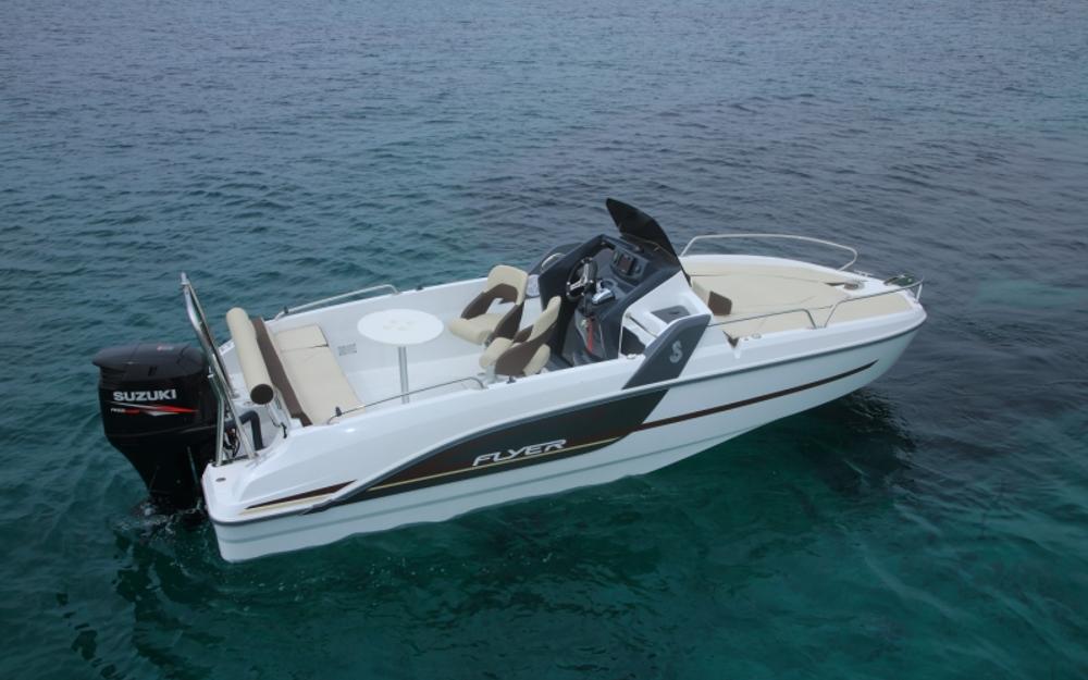 slider 2 Beneteau Flyer 6 SUNdeck