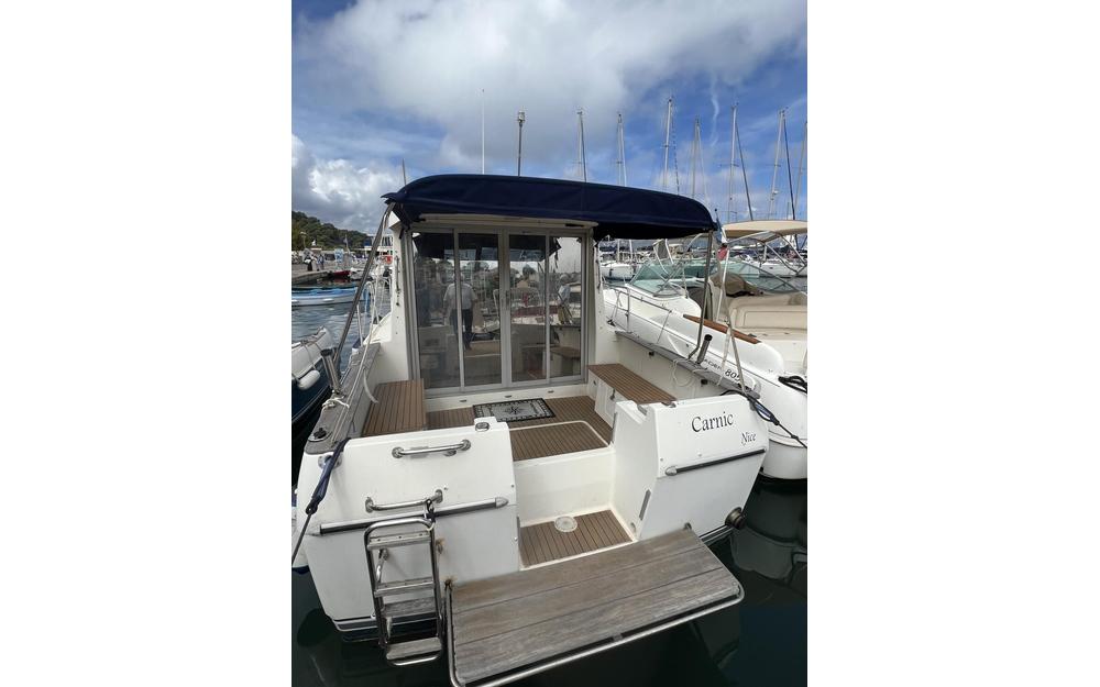 slider 1 Beneteau Antares 805