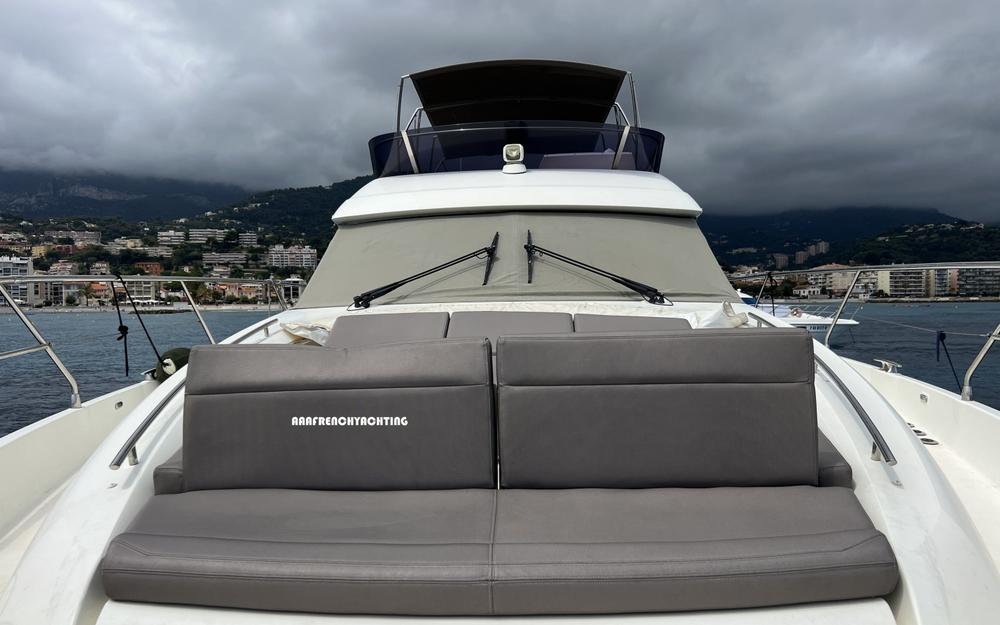 slider 11 Jeanneau Prestige 560