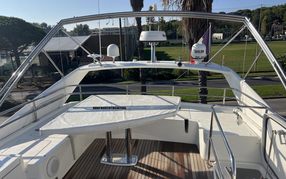 slider 4 Jeanneau Prestige 560