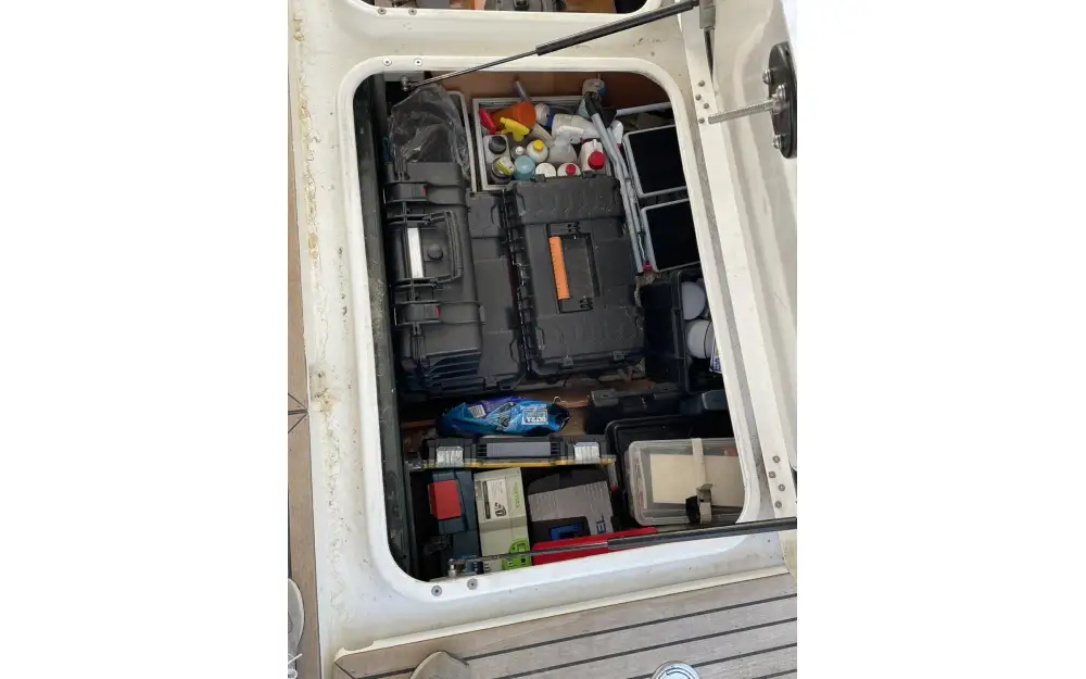 slider 42 Beneteau Antares 13.80