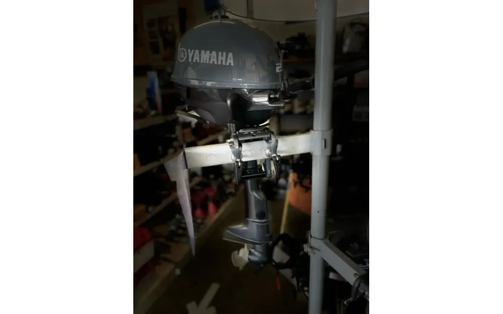 slider 1 Moteur YAMAHA 2,5 Cv