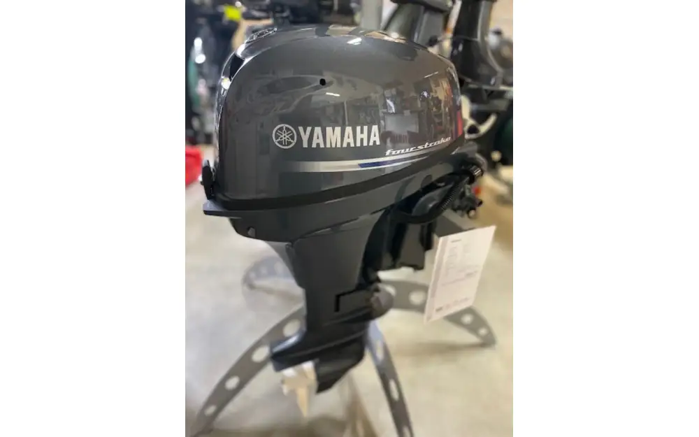slider 1 Yamaha 8