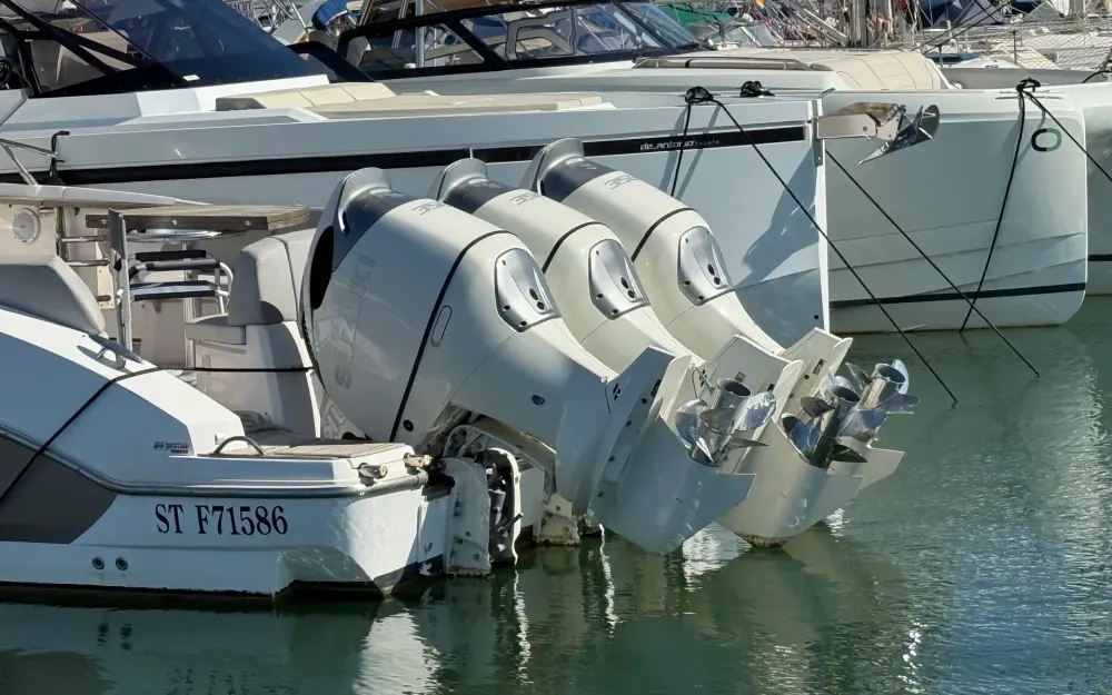 slider 27 Sessa Marine Key Largo 36