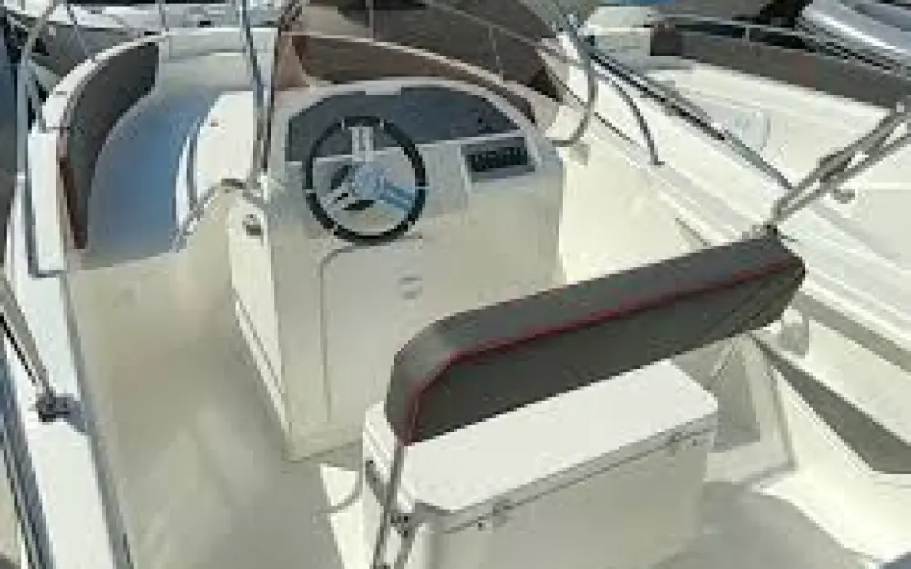 slider 1 Prua Al Vento Jaguar 6.0