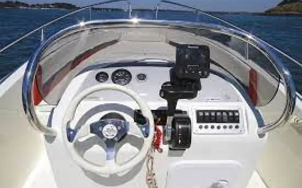 slider 4 Prua Al Vento Jaguar 6.0