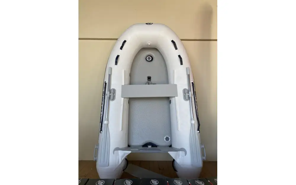 QuicksilverQuicksilver 250 Air Deck