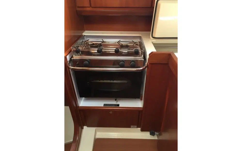 slider 12 Dufour 325