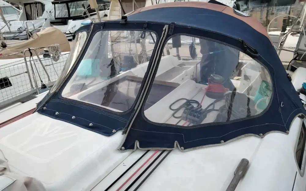 slider 15 Dufour 325