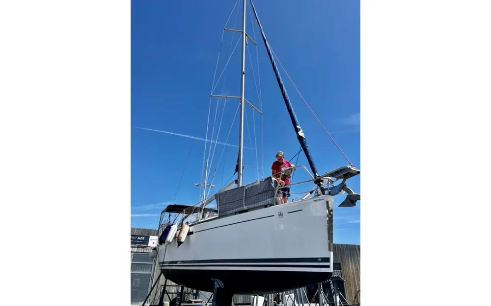 slider 27 Dufour 325