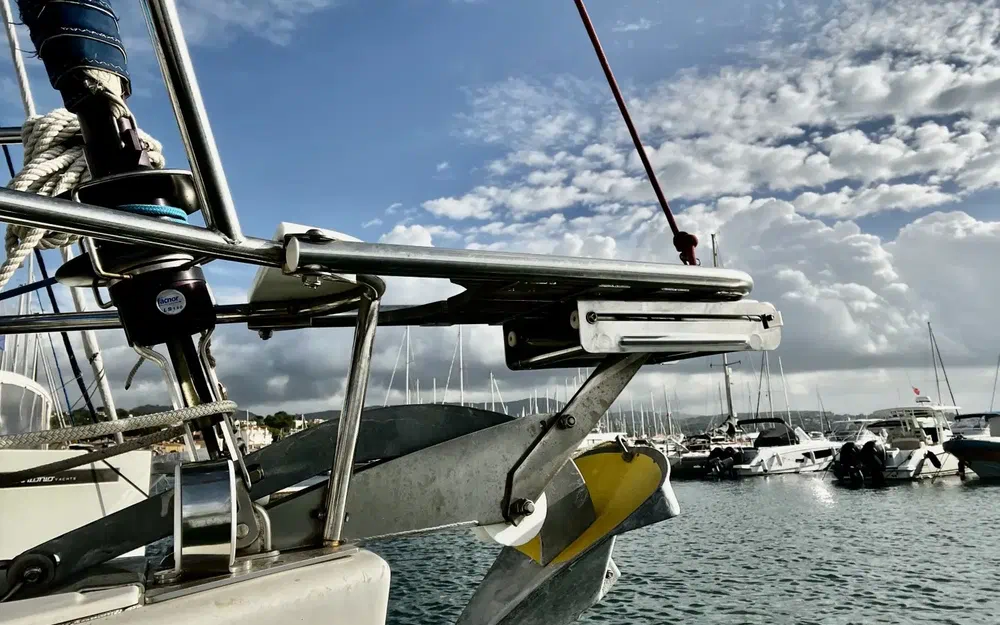 slider 34 Dufour 325