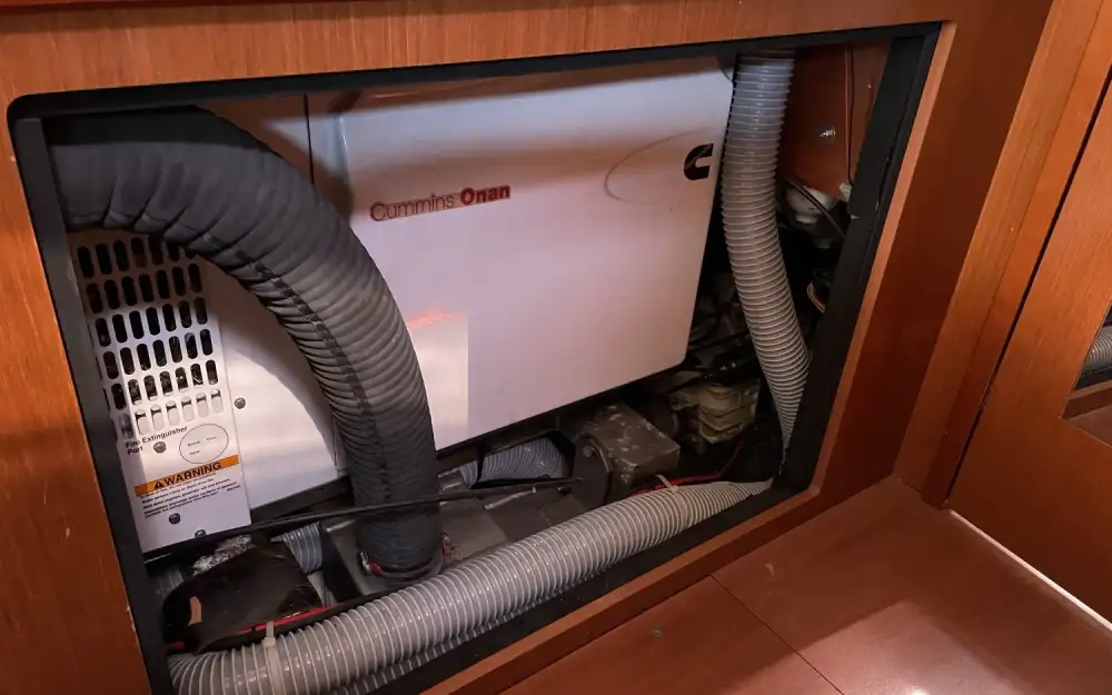 slider 25 Beneteau Oceanis 58
