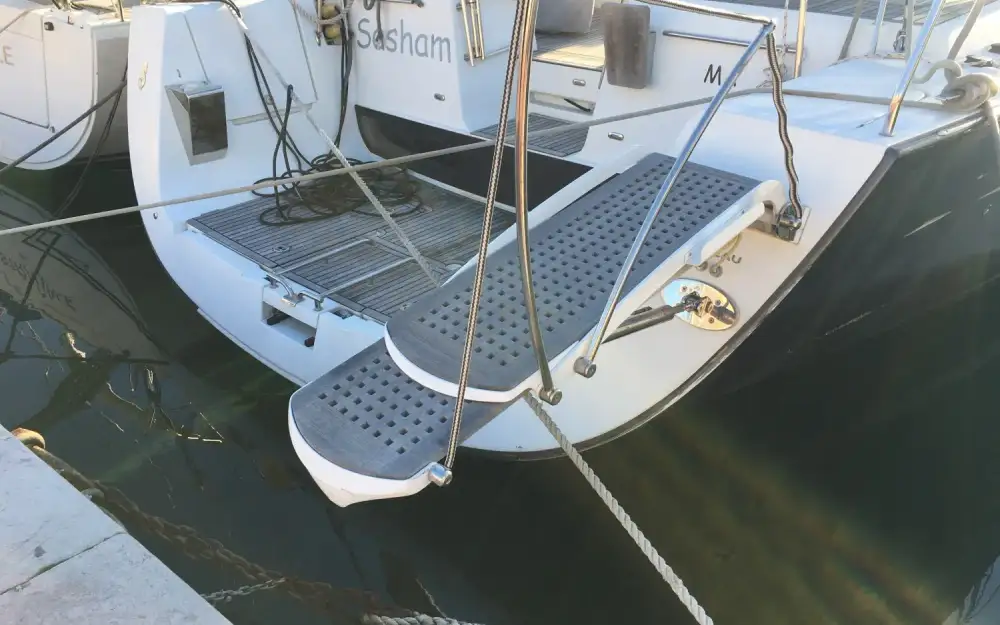 slider 33 Beneteau Oceanis 58