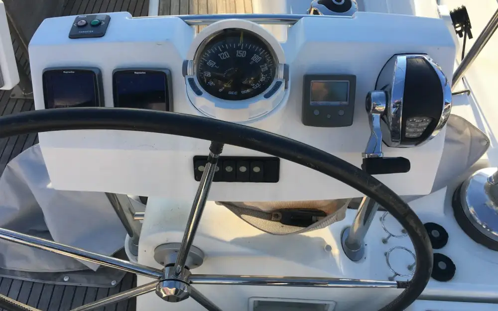 slider 36 Beneteau Oceanis 58