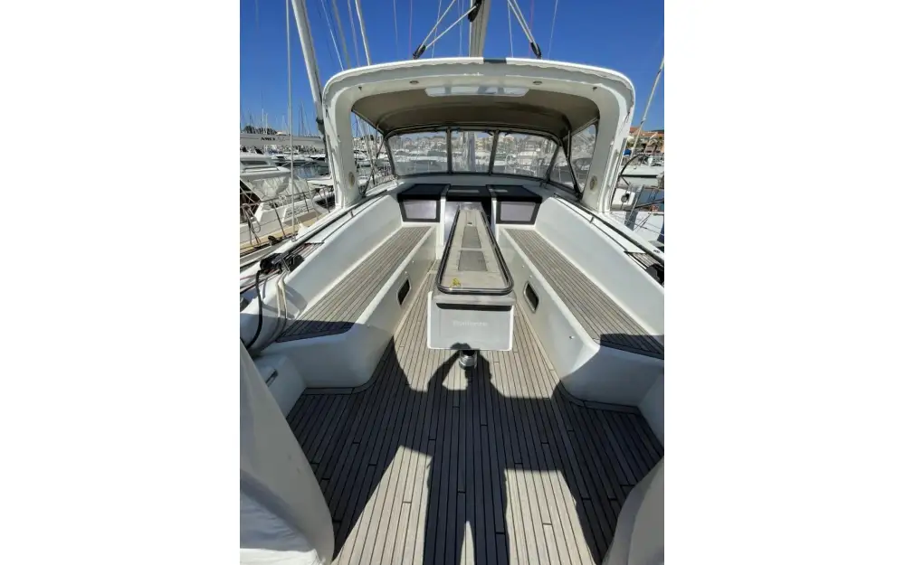 slider 4 Beneteau Oceanis 58