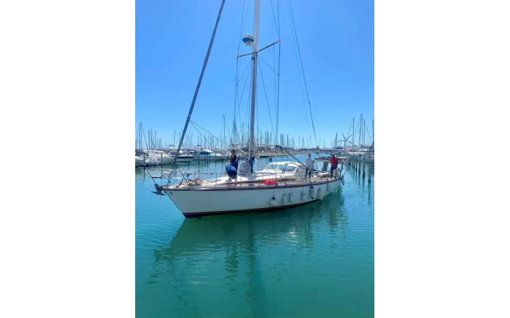 AmelSantorin Sloop