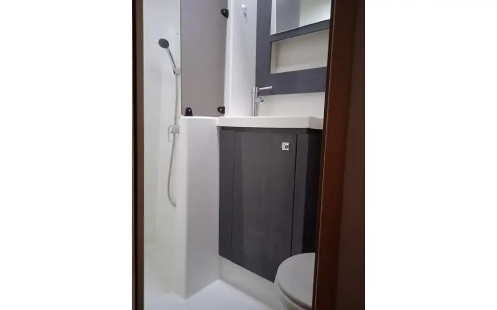 slider 44 Fountaine Pajot Helia 44