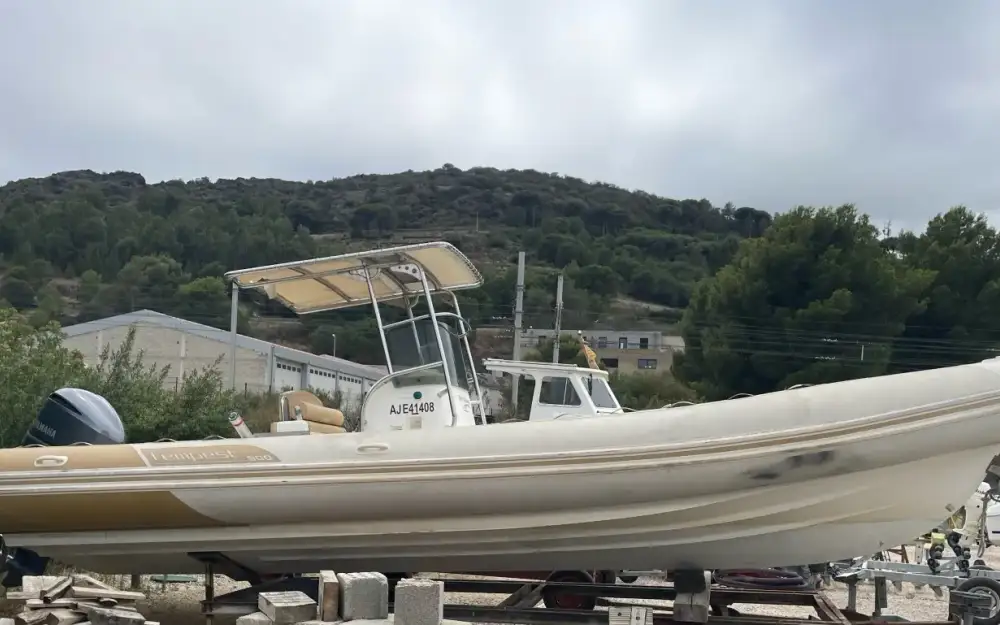 CapelliTempest 900 Open