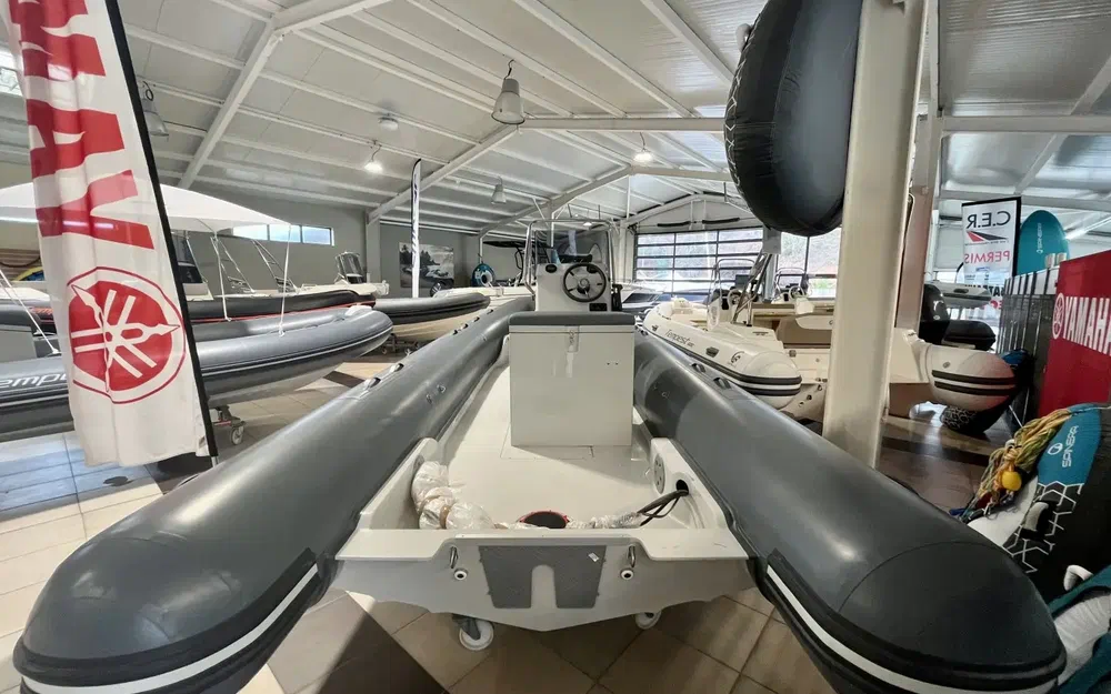 slider 3 Capelli Tempest 560