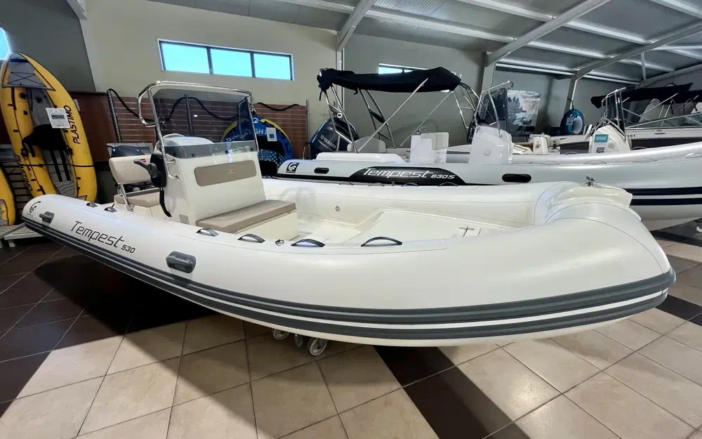 slider 0 Capelli Tempest 530