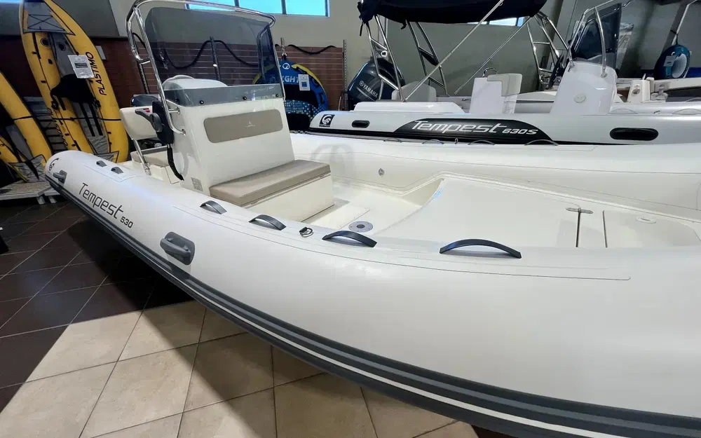 slider 3 Capelli Tempest 530