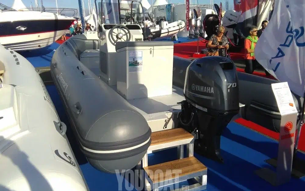 slider 2 Capelli Tempest 560