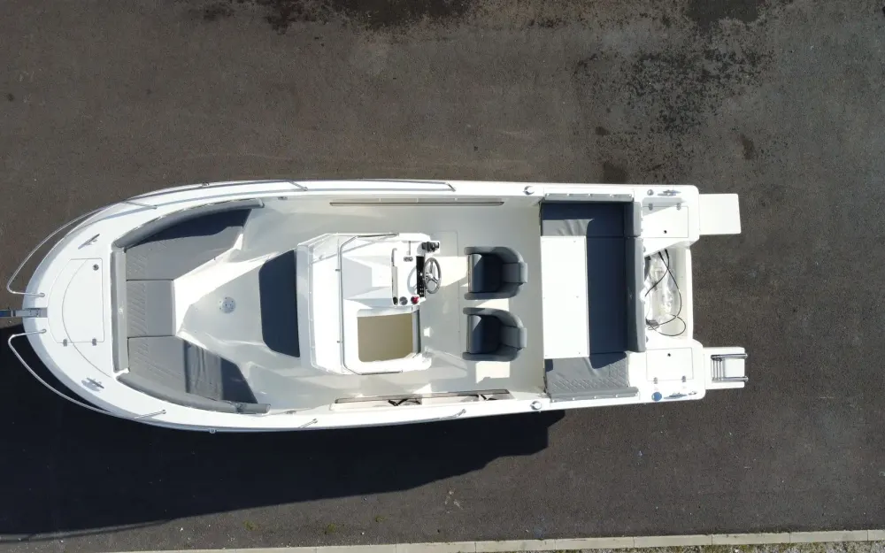 slider 2 Pacific Craft  750 Open - null