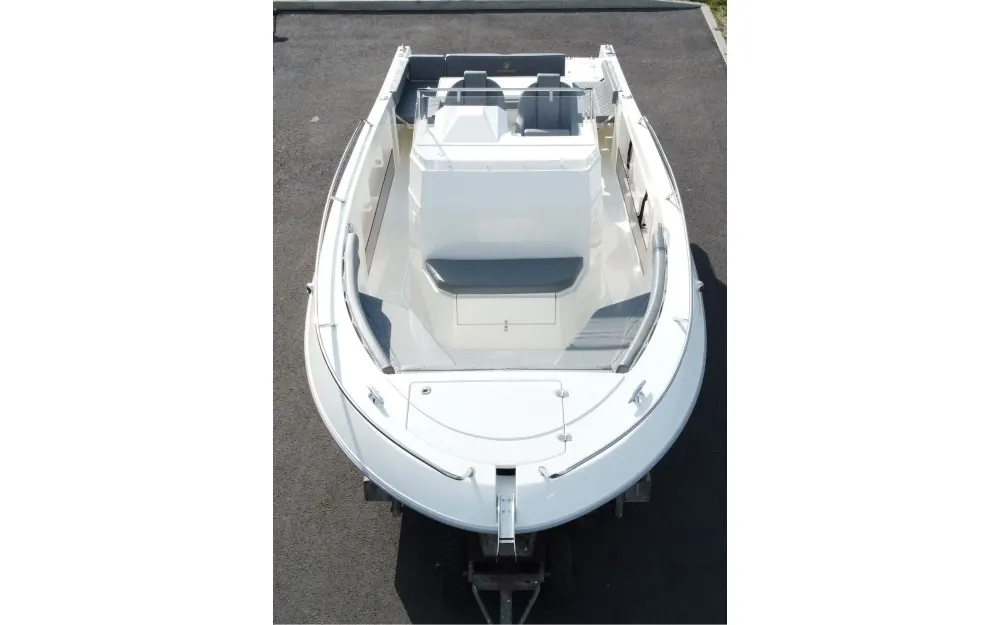 slider 5 Pacific Craft  750 Open - null