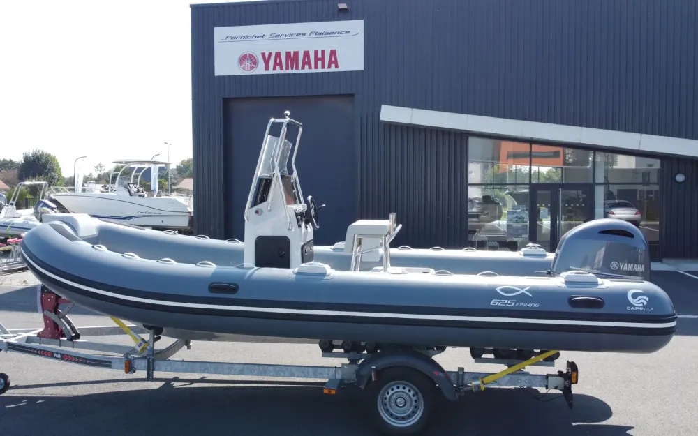 slider 0 Capelli Tempest 625 Fish